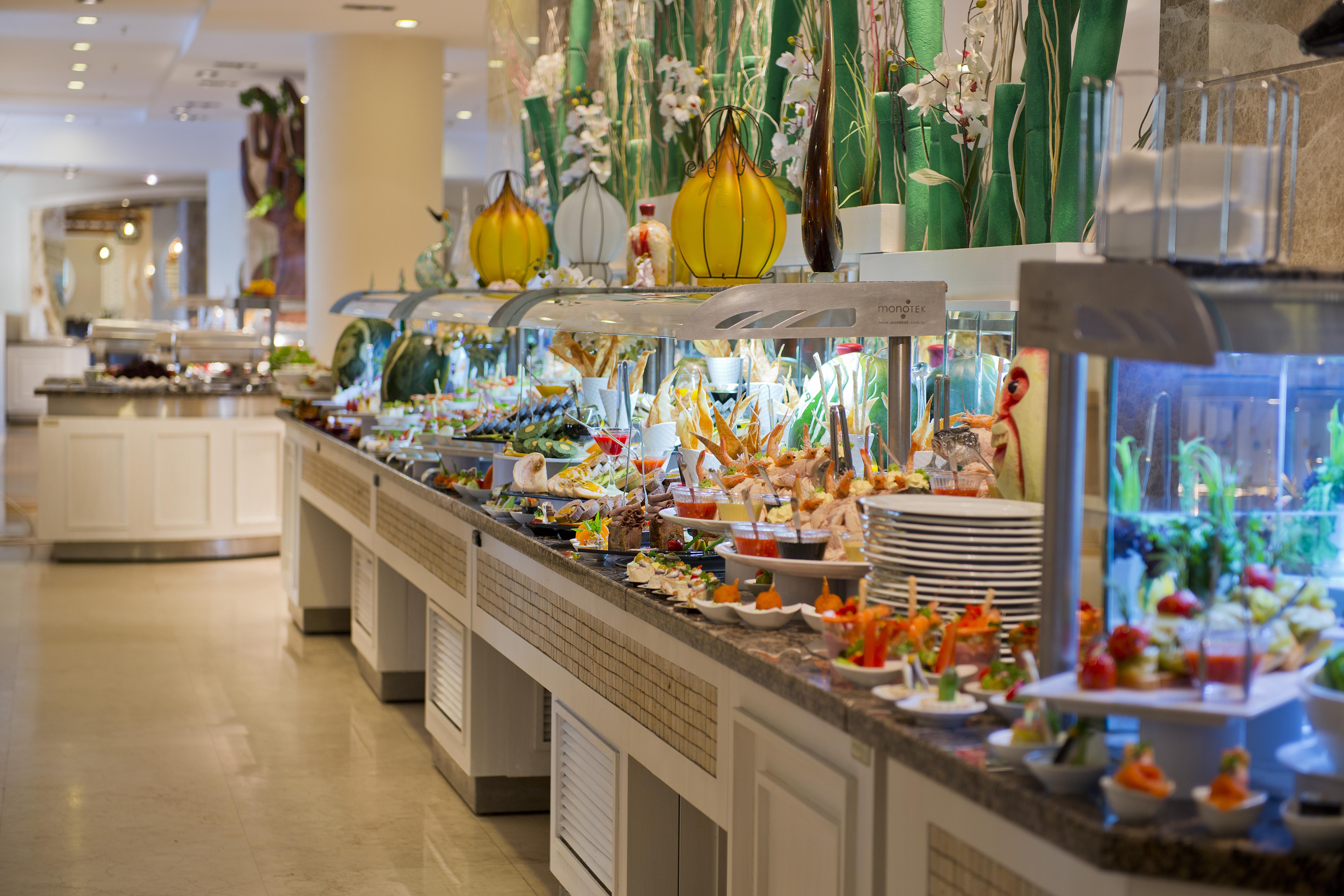 Sentido Kamelya Fulya Hotel&Aqua - Ultra All Inclusive Colakli Exterior foto A salad bar