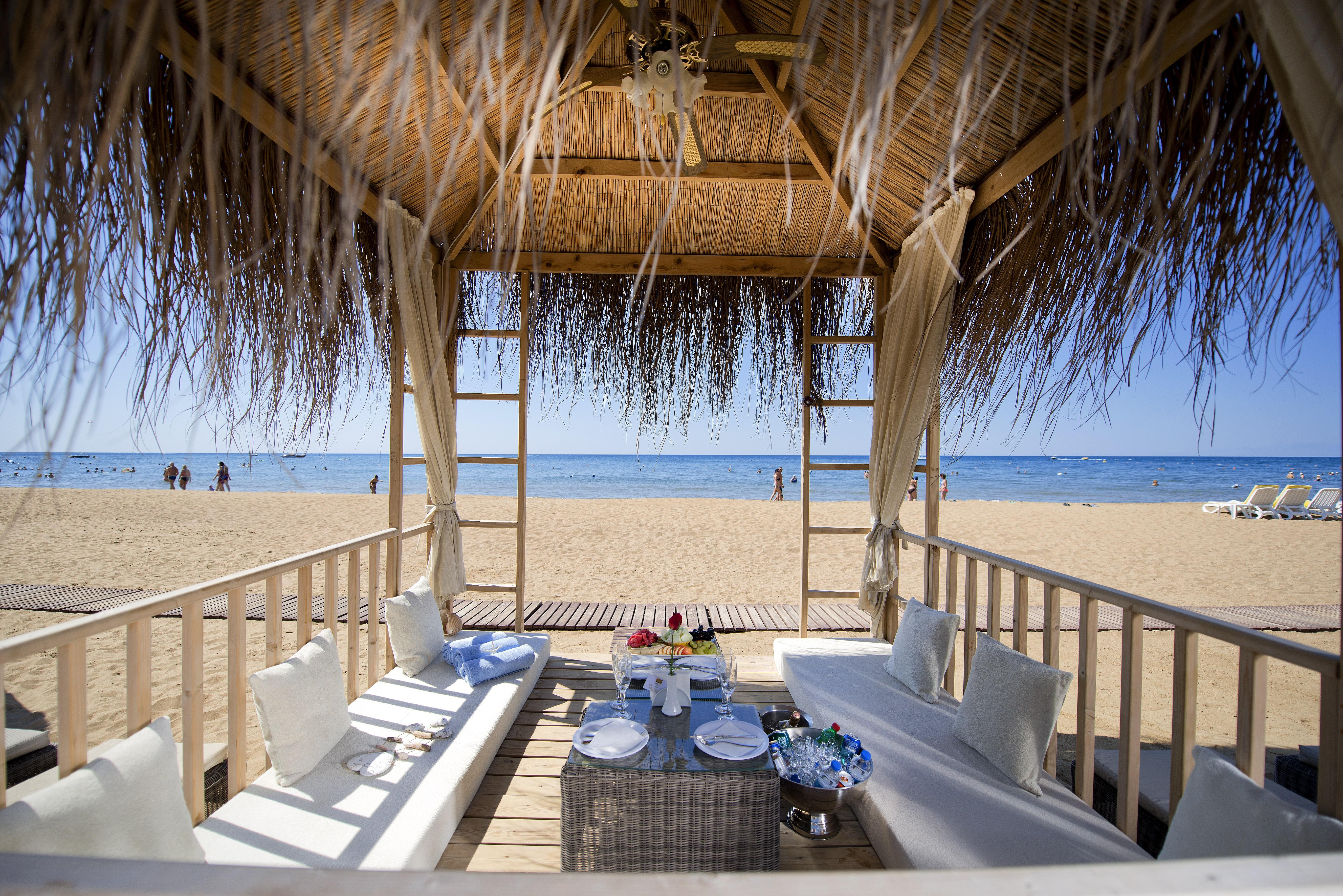 Sentido Kamelya Fulya Hotel&Aqua - Ultra All Inclusive Colakli Exterior foto A beach hut at the resort