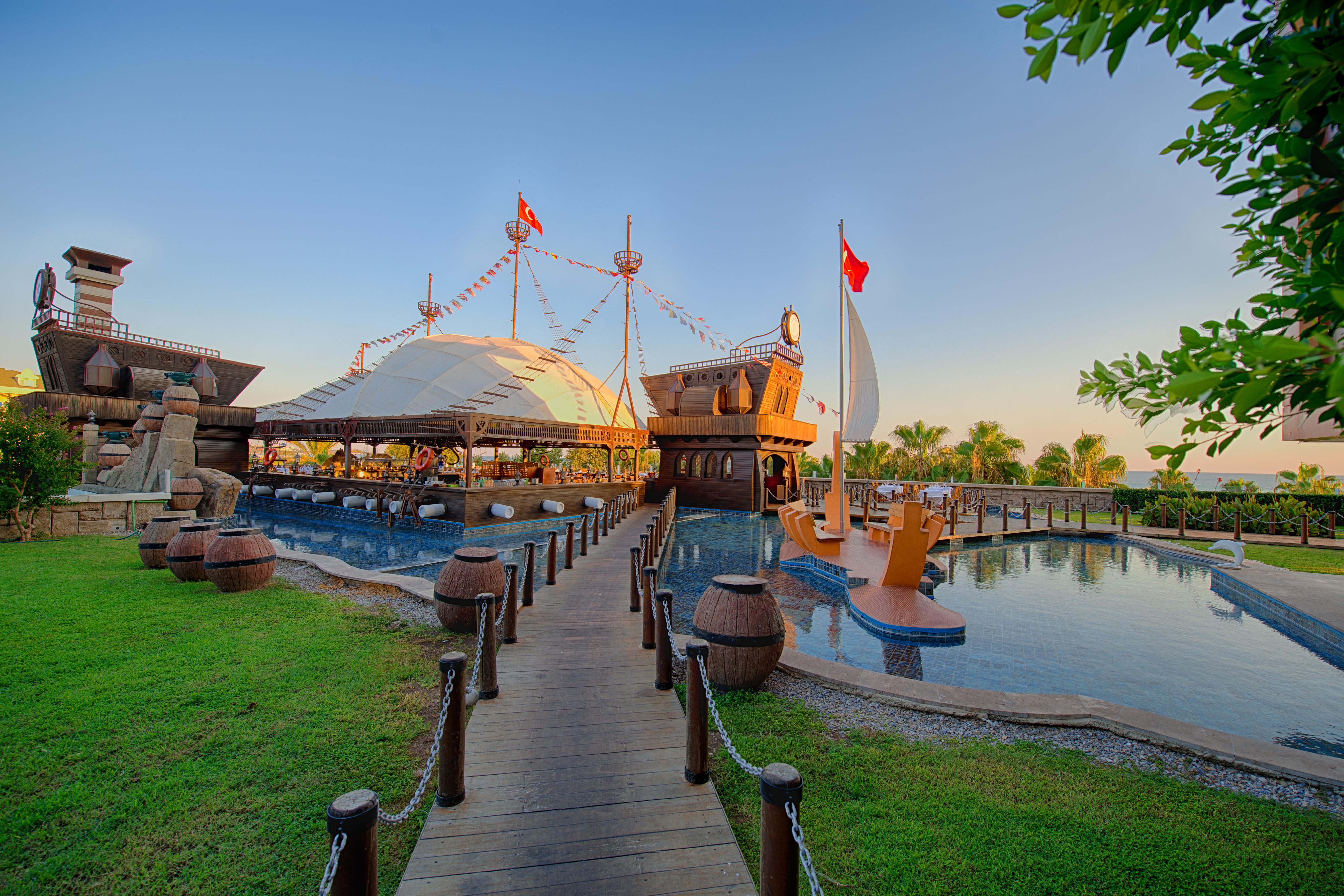 Sentido Kamelya Fulya Hotel&Aqua - Ultra All Inclusive Colakli Exterior foto The resort's pool